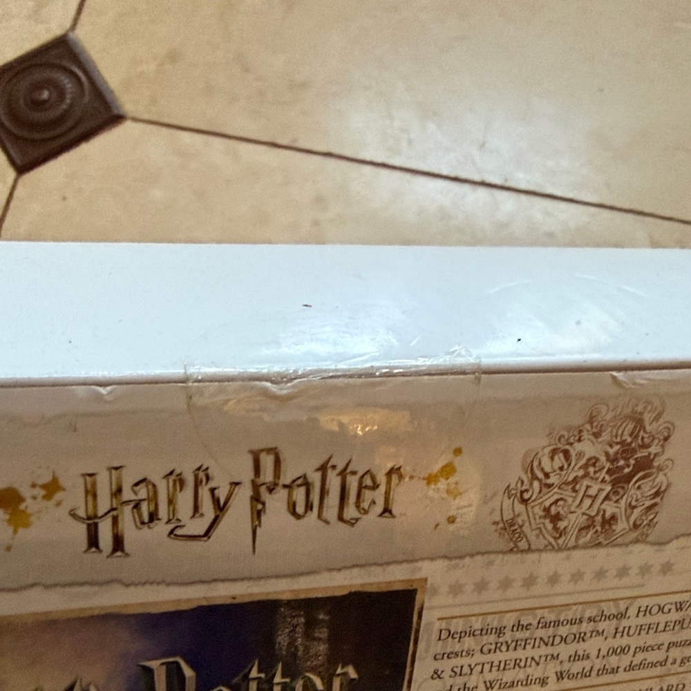 Harry Potter 1000 Piece Jigsaw Puzzle - Picture 3 of 4